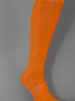 Гетры футбольные однотонные ( плотные, усиленная пятка и носок) Цвет - оранжевый