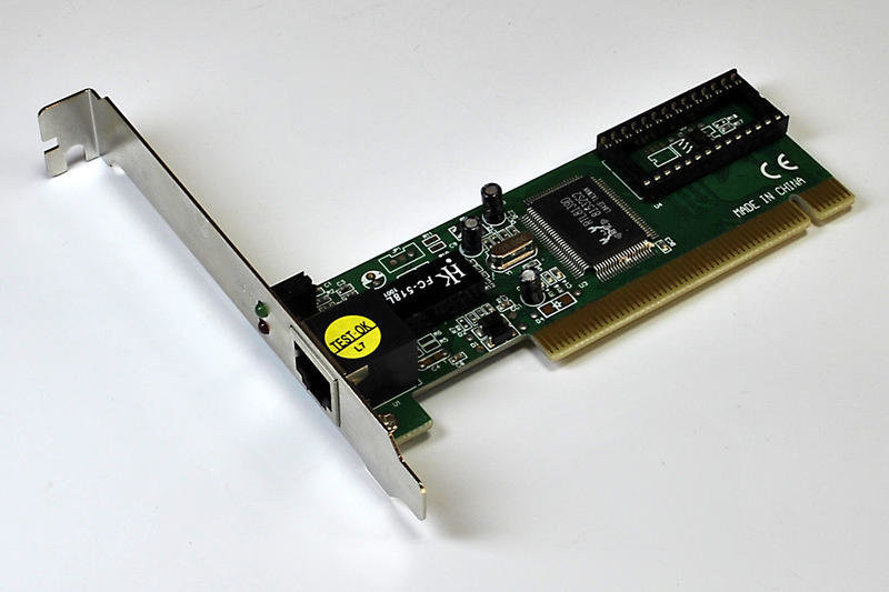 Сетевой адаптер внутренний LogicPower (LP-8139D) 10/100 Mb/s, PCI 2.2, 32 бит, Realtek RTL8139D, OEM - фото 1 - id-p4775036