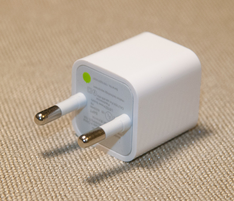Адаптер питания USB сетевая зарядка iPhone iPod - фото 1 - id-p5436947