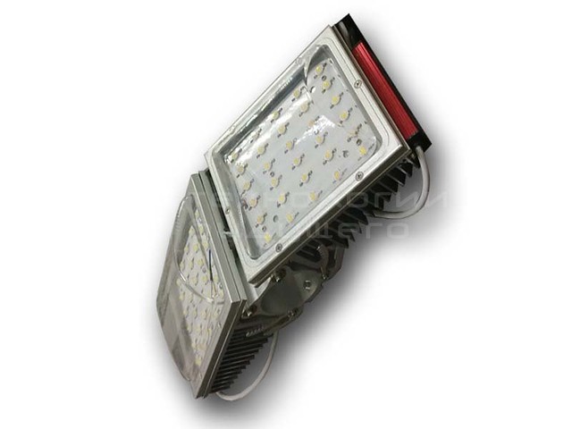 Светильник уличный консольный на основе светодиодов серии "РКУ", 60 Вт, 6600 lm. - фото 1 - id-p40856
