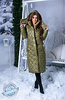 Длинное стеганое утепленное пальто с капюшоном и высоким воротом