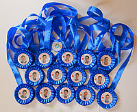 Медали выпускникам Синие