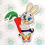 Магнитный стенд для крепления рисунка Зайка с морковкой, фото 2