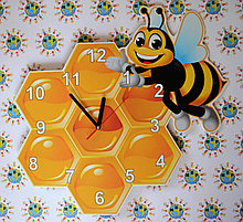 Часы настенные Пчёлка