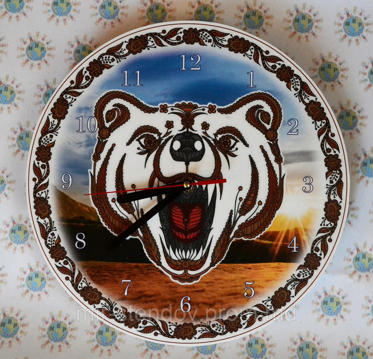 Часы настенные Ужгород - фото 1 - id-p5996777
