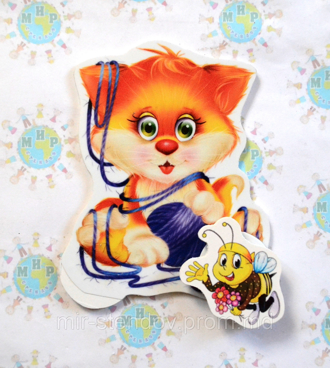 Магнитный стенд для крепления рисунка Кот с нитками, фото 1