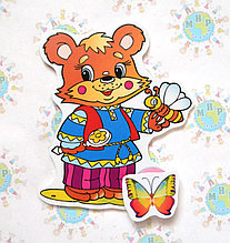 Магнитный стенд для крепления рисунка Медведь и пчелка