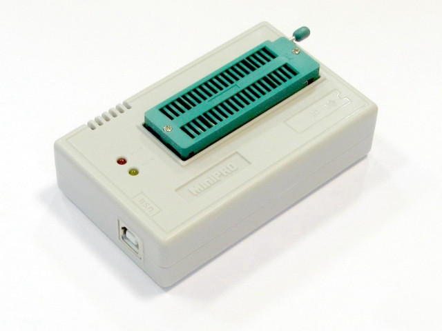 Программатор MiniPro TL866CS USB. Эконом - фото 1 - id-p1065529