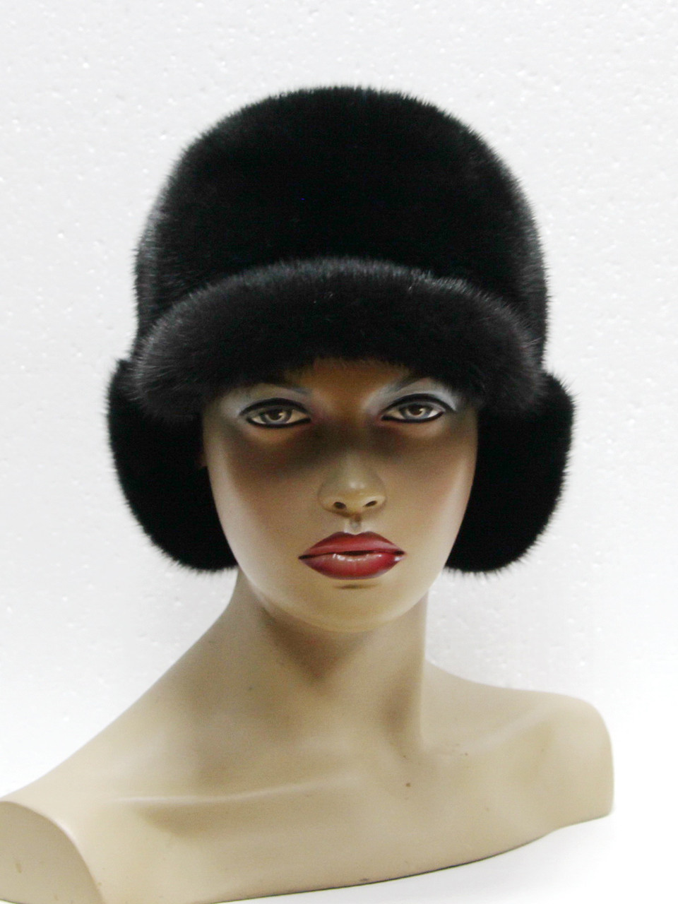 Норковая женская шапка "Короткое ухо с козырьком". - фото 1 - id-p8141241