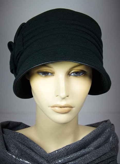 Женская шляпа из кашемира с бантом и защипами "Виктория" (темно зеленая) - фото 1 - id-p8147157