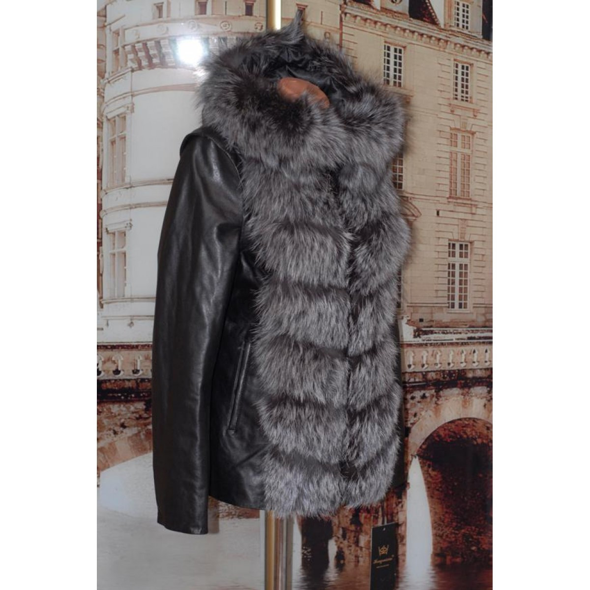 Куртка кожаная с натуральным мехом чернобурки - фото 1 - id-p8192140