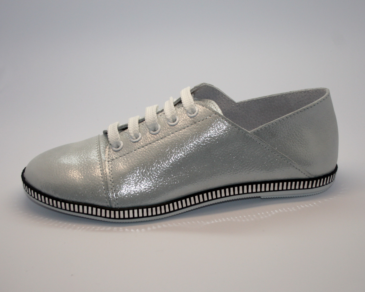Мокасины женские, женская обувь, кожаная обувь (серебро) - фото 1 - id-p8261887