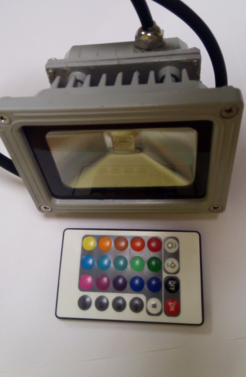 Прожектор Светодиодный 10 Ватт RGB ТМ Ecolend с пультом - фото 1 - id-p8352723