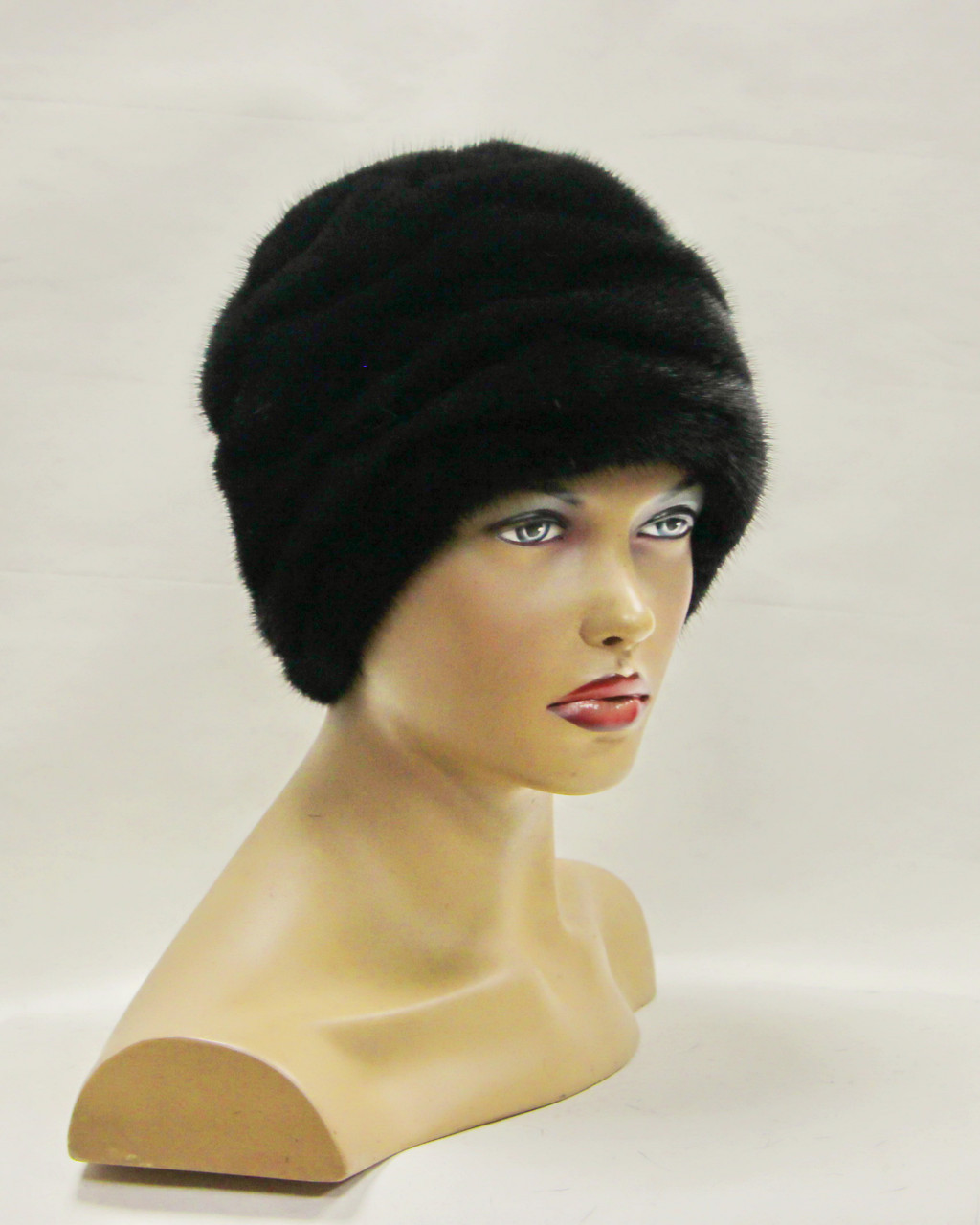 Женская шапка из норки "Шарик Шарлота" (черный) - фото 1 - id-p8141410