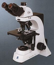 Микроскоп XY-B2 тринокулярный, освещенность по принципу Келлера - фото 1 - id-p1337583
