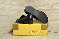 Стильный молодежный спортивный костюм с лампасами: зауженные штаны и кофта с капюшоном