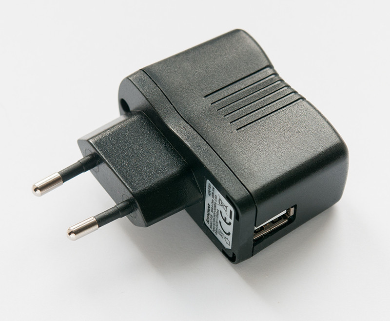 Сетевое зарядное устройство LENOVO C-P26 USB 5V 1A зарядка - фото 1 - id-p4774131