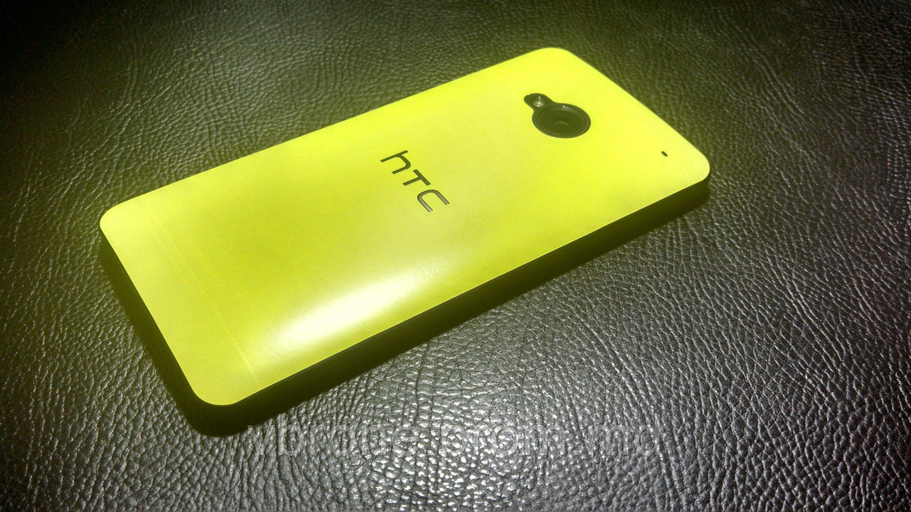Декоративная защитная пленка для HTC One 801d желтый - фото 1 - id-p3868229