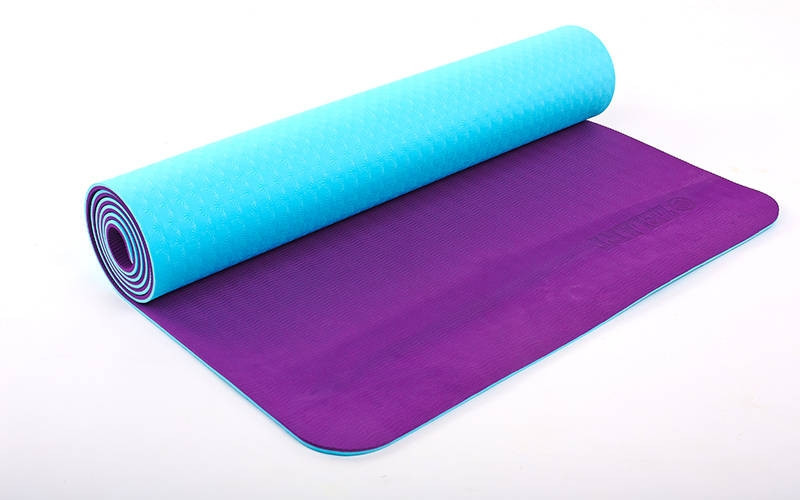 Коврик для йоги и фитнеса Yoga mat 2-х слойный TPE+TC 6mm FI-5172-4 ( 1.73*0.61*6mm) голубой - фиолетовый - фото 1 - id-p4706640