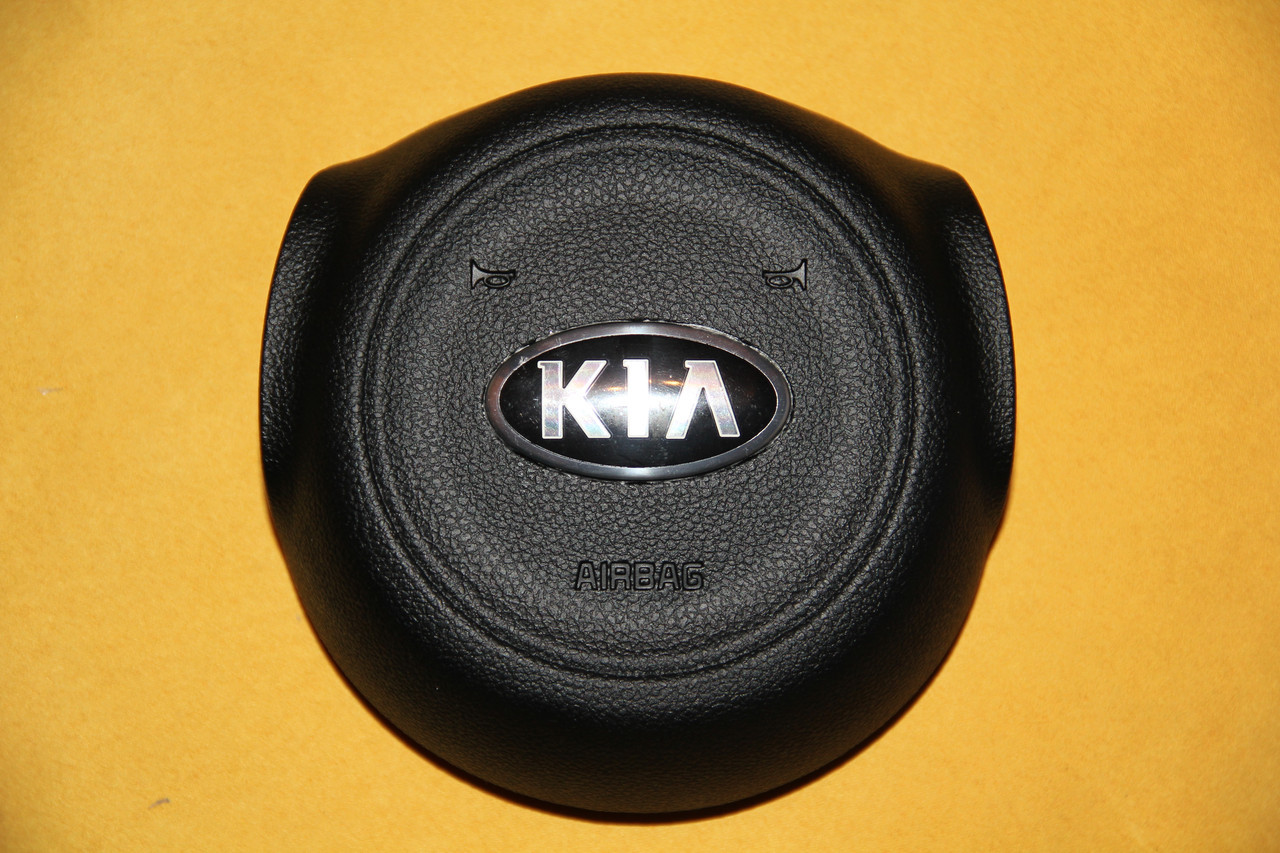 Накладка заглушка на подушку безопасности имитация Airbag SRS крышка в руль на KIA SOUL 2013-2015 - фото 1 - id-p4483876