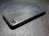 Декоративная защитная пленка для BlackBerry Z10 рептилия+микрокарбон