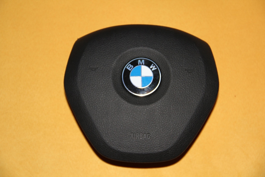Подушка безопасности водителя BMW 3-й серии F20, 30, 35 - фото 1 - id-p4184334