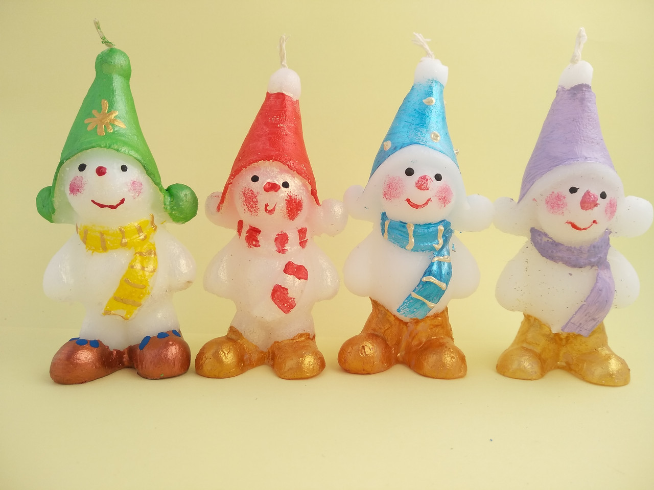 Свеча декоративная Снеговик Гномик размер 3,3*8*9,5 см - фото 1 - id-p8651409