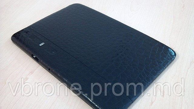 Декоративная защитная пленка для планшета Motorola Xoom аллигатор черный - фото 1 - id-p3865945