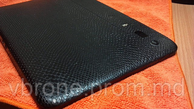 Декоративная защитная пленка для планшета Motorola Xoom рептилия черная - фото 1 - id-p3865947