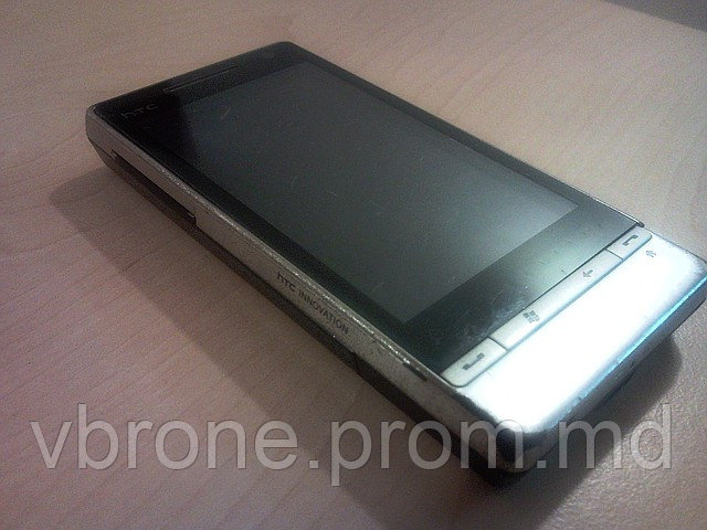Декоративная защитная пленка для HTC T5353 Touch Daimond карбон черный - фото 1 - id-p3865930