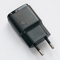 Сетевое зарядное устройство LG MCS-02ED чёрная