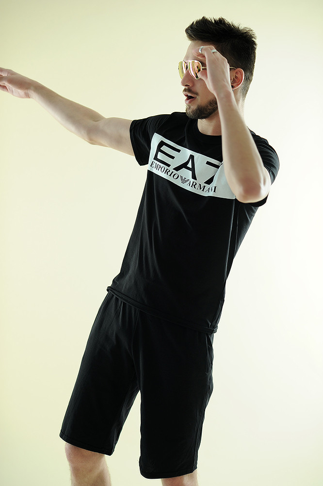 Мужской летний спортивный костюм футболка и шорты , реплика Armani - фото 1 - id-p5988514