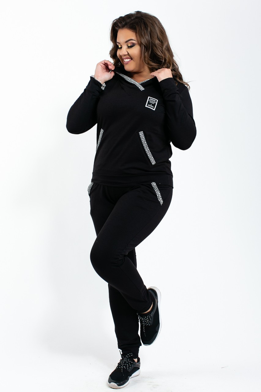 Женский спортивный костюм: штаны и кофта с капюшоном украшены лентами со стразами, батал большие размеры - фото 1 - id-p9139689