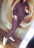 Молодежный спортивный костюм женский с люрексом: штаны и свободная кофта с цветными манжетами