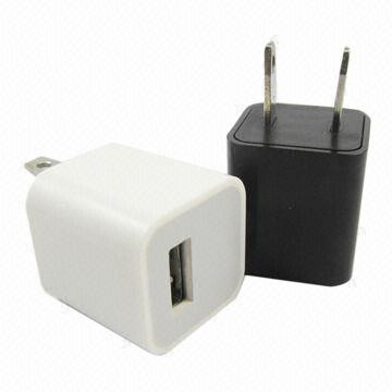 USB зарядное устройство для мобильного телефона - фото 1 - id-p1428053