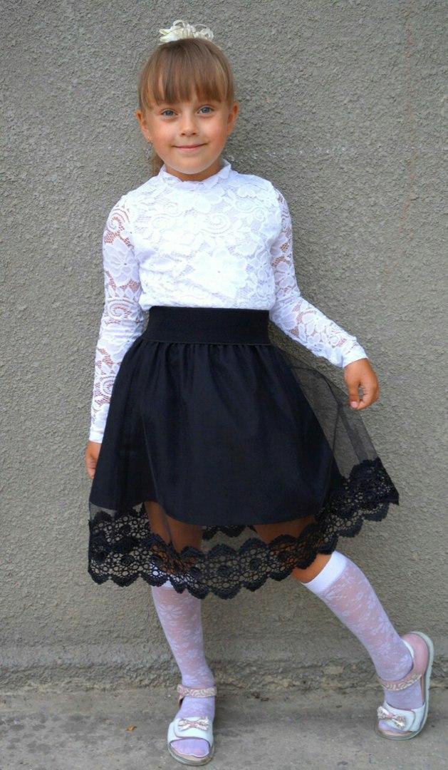 Пышная юбка для девочки с фатином и кружевом в школьном стиле - фото 1 - id-p9413502