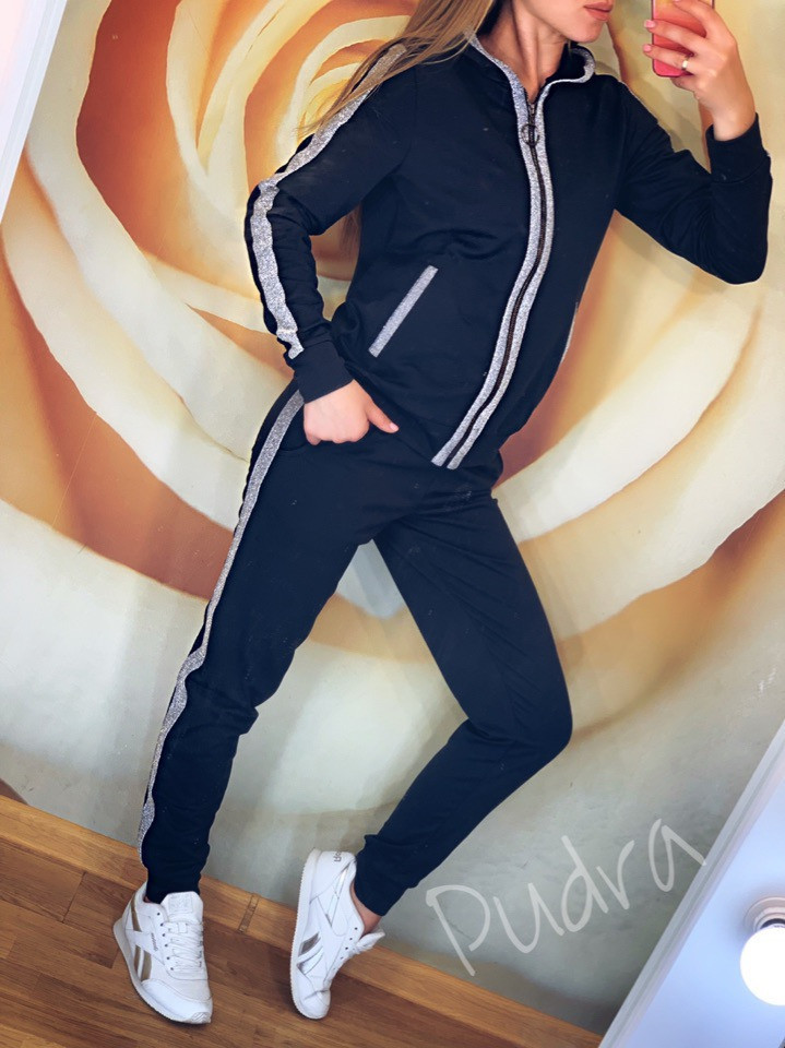 Женский спортивный костюм: штаны и кофта с капюшоном с отделкой и лампасами из люрекса - фото 1 - id-p9414644