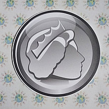 Монета. Настенная декорация для кабинета английского языка