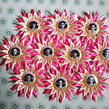 Значок Выпускника или первоклассника с розеткой Камелия, фото 2