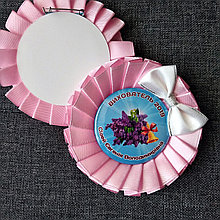 Значки Выпускница с розеткой "Орхидея". Именные