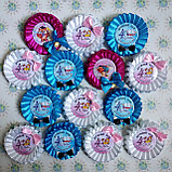 Значок с цветной розеткой и колокольчиком, фото 4