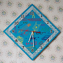 Оригинальные настенные часы Царица наук