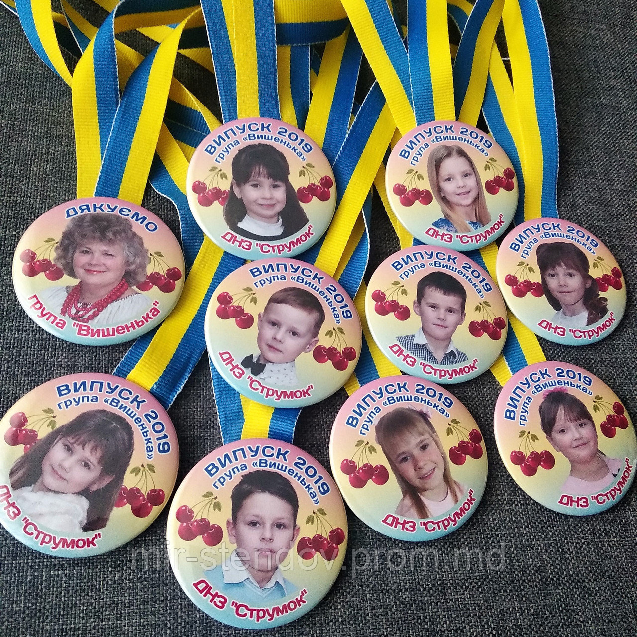 Медаль выпускника с фотографией Вишенки, фото 1