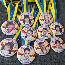 Медаль выпускника с фотографией Вишенки