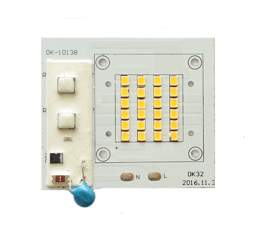 Светодиодная LED матрица 20Ватт SMD2835 24Led 220V ( встроенный драйвер ) 64*57mm - фото 1 - id-p9637733