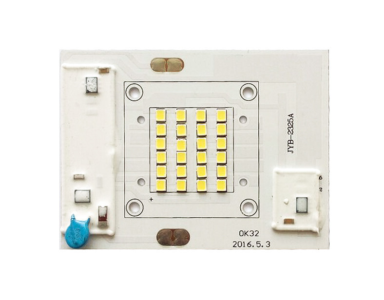 Светодиодная LED матрица 20Ватт SMD2835 24Led 220V ( встроенный драйвер ) 80*60mm - фото 1 - id-p9637734