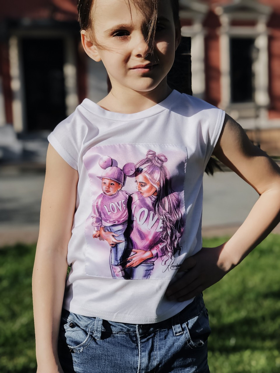 Детская летняя футболка для девочки с красивой аппликацией спереди, серия "мама и дочка" - фото 1 - id-p9662769
