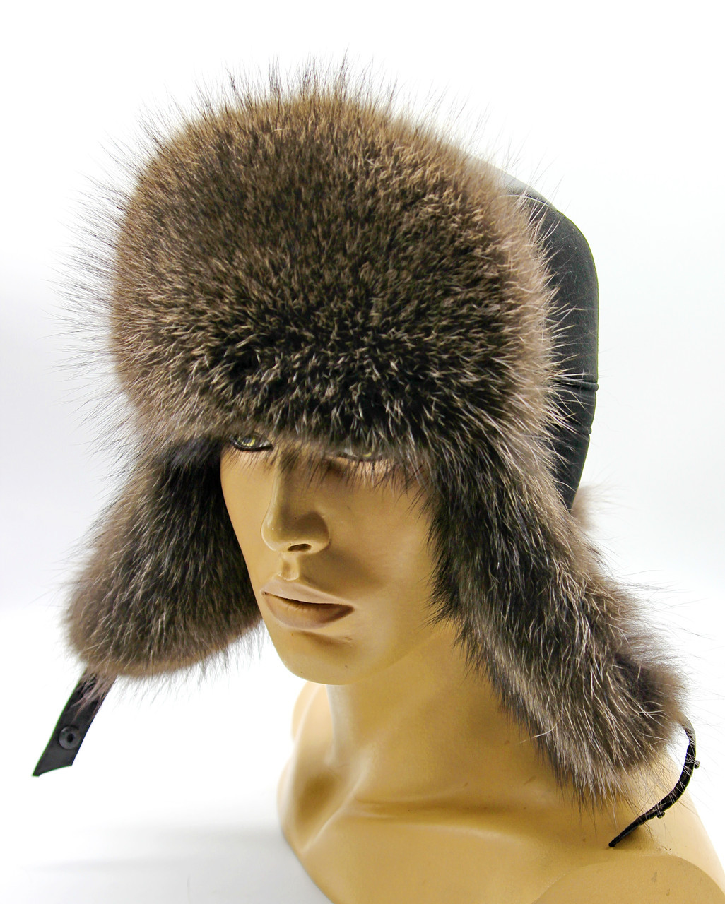 Зимняя мужская шапка Ушанка из меха енота "Пилот" натурального цвета. - фото 1 - id-p8141460