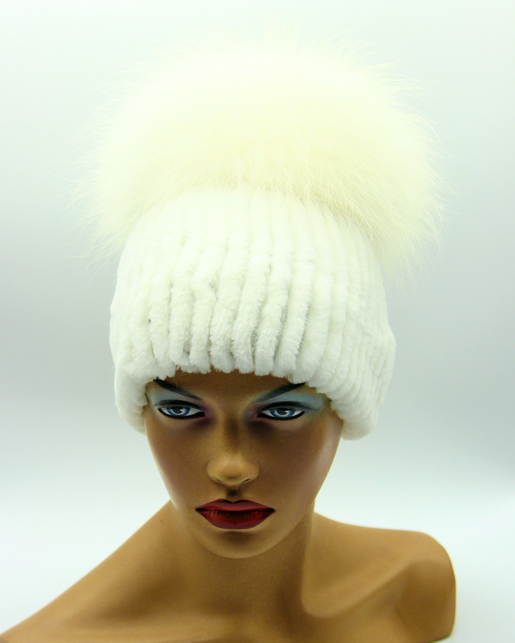 Женская шапка на вязаной основе из меха лисы и Rex Rabbit "Малибу" (белая) - фото 1 - id-p9872374