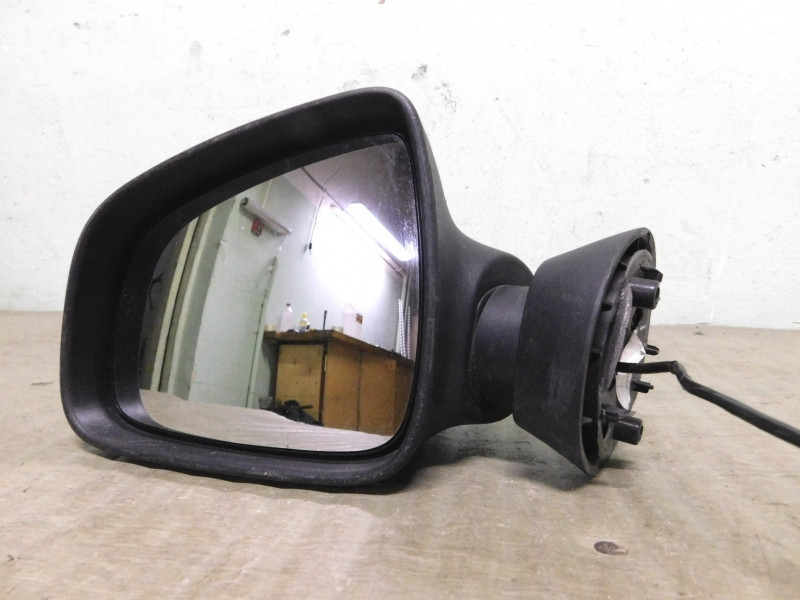 Зеркало левое электрическое Renault Duster 2012 - фото 1 - id-p9948296